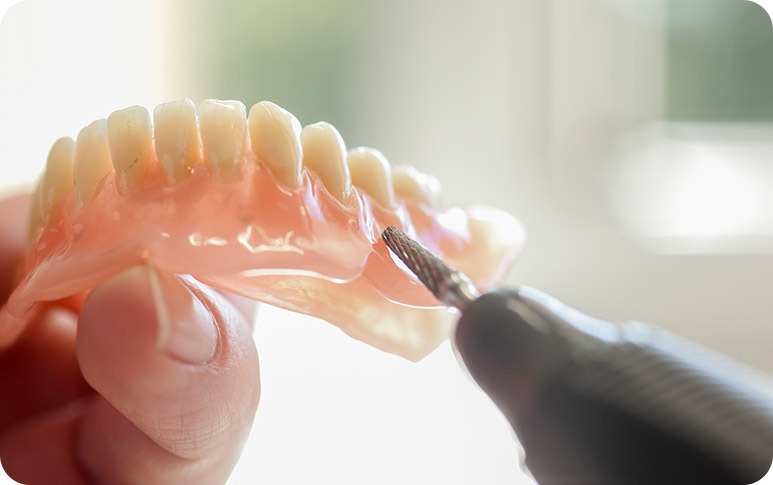 NE Calgary Dentures | Redstone Smiles Dental | General and Family Dentist | NE Calgary Dentist